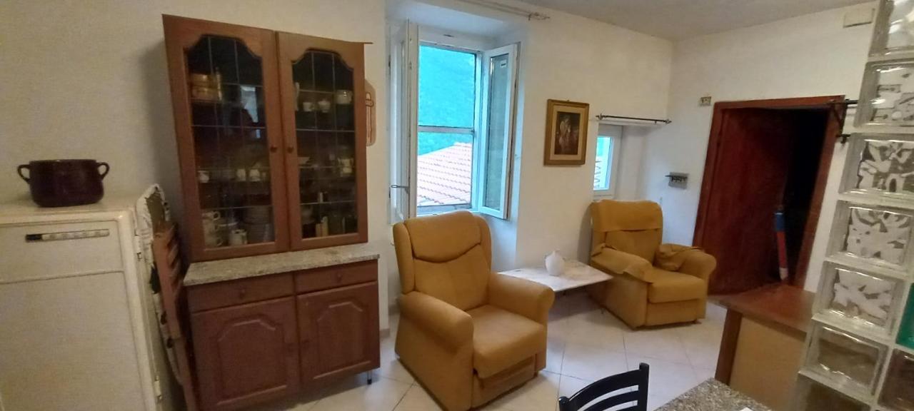 L'Antica Torre Villa Pettorano sul Gizio Luaran gambar