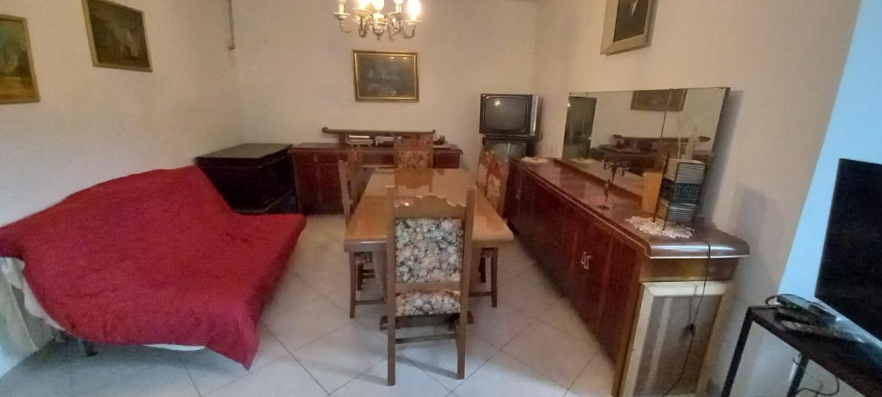 L'Antica Torre Villa Pettorano sul Gizio Luaran gambar