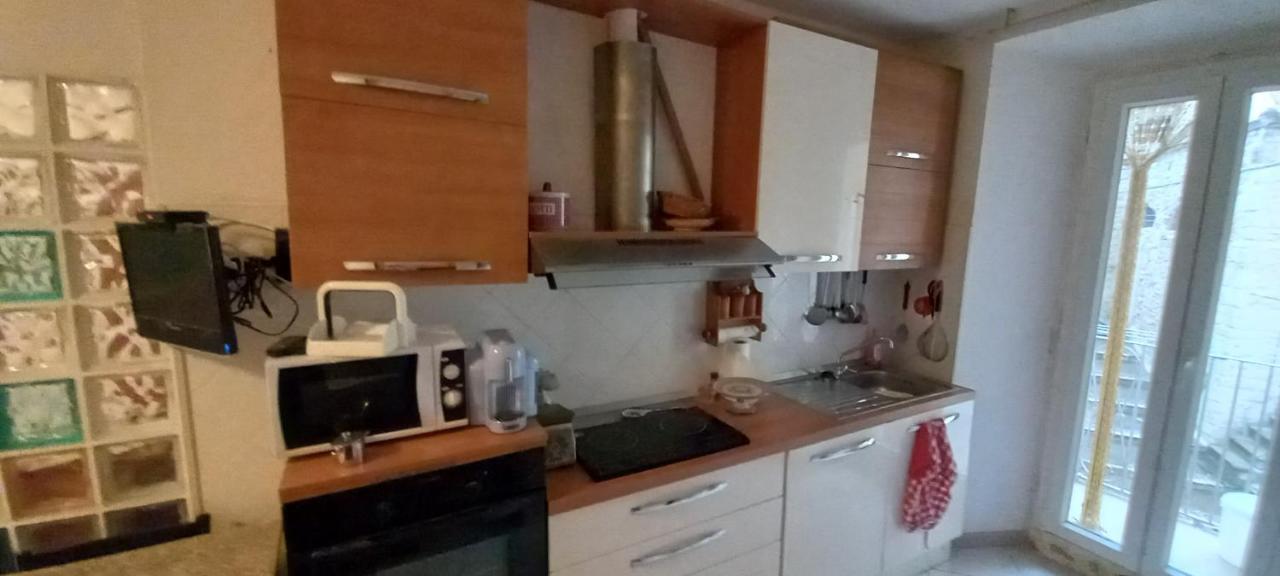 L'Antica Torre Villa Pettorano sul Gizio Luaran gambar